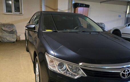 Toyota Camry, 2016 год, 2 250 000 рублей, 18 фотография