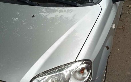 Chevrolet Aveo III, 2010 год, 700 000 рублей, 4 фотография