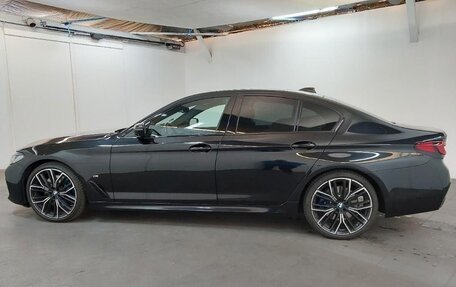 BMW 5 серия, 2022 год, 4 200 000 рублей, 5 фотография