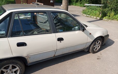 Daewoo Nexia I рестайлинг, 1995 год, 50 000 рублей, 2 фотография