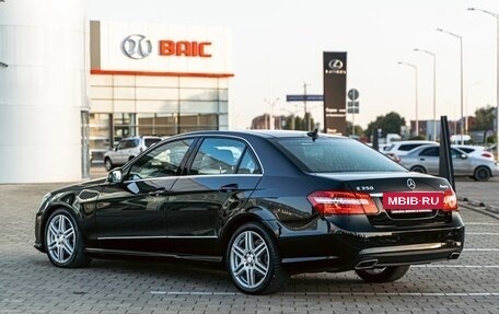 Mercedes-Benz E-Класс, 2010 год, 1 495 000 рублей, 4 фотография