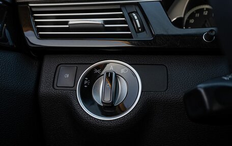 Mercedes-Benz E-Класс, 2010 год, 1 495 000 рублей, 10 фотография