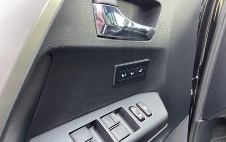 Toyota RAV4, 2018 год, 2 299 000 рублей, 11 фотография
