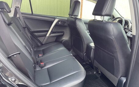 Toyota RAV4, 2018 год, 2 299 000 рублей, 16 фотография