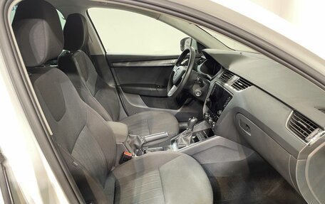 Skoda Octavia, 2019 год, 1 999 000 рублей, 14 фотография