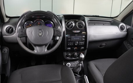 Renault Duster I рестайлинг, 2017 год, 1 077 000 рублей, 6 фотография