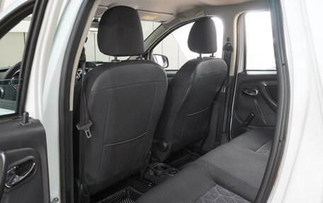 Renault Duster I рестайлинг, 2017 год, 1 077 000 рублей, 11 фотография