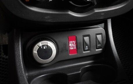 Renault Duster I рестайлинг, 2017 год, 1 077 000 рублей, 13 фотография