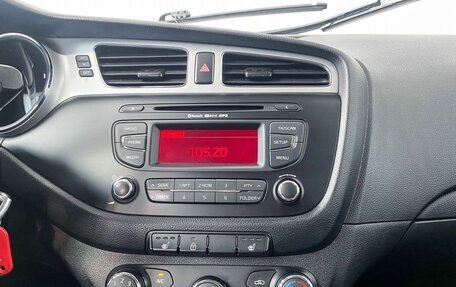 KIA cee'd III, 2014 год, 1 300 000 рублей, 20 фотография