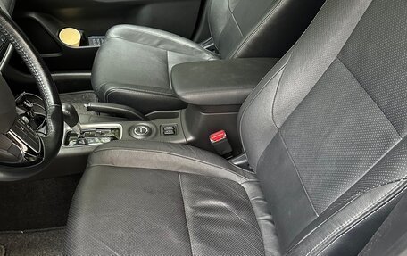 Mitsubishi Outlander III рестайлинг 3, 2015 год, 2 300 000 рублей, 7 фотография
