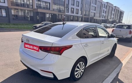 Hyundai Solaris II рестайлинг, 2019 год, 1 025 000 рублей, 2 фотография