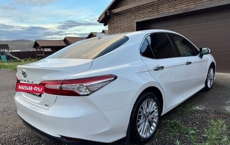 Toyota Camry, 2018 год, 3 500 000 рублей, 4 фотография