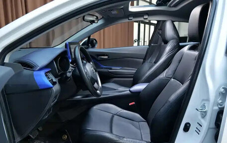 Toyota C-HR I рестайлинг, 2021 год, 1 150 896 рублей, 10 фотография