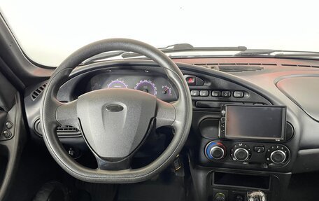 Chevrolet Niva I рестайлинг, 2011 год, 559 000 рублей, 15 фотография