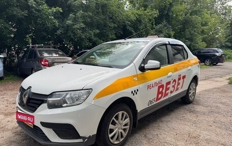 Renault Logan II, 2021 год, 825 000 рублей, 1 фотография