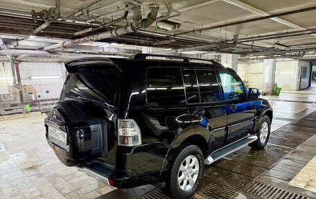 Mitsubishi Pajero IV, 2014 год, 2 300 000 рублей, 4 фотография