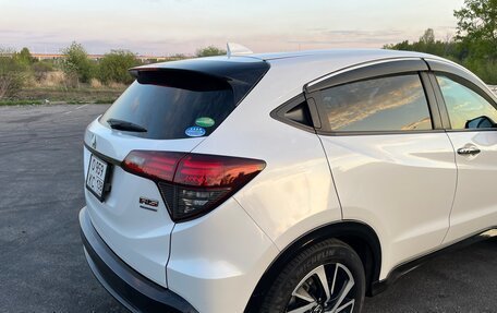 Honda Vezel, 2018 год, 1 999 999 рублей, 23 фотография