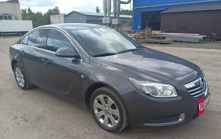 Opel Insignia II рестайлинг, 2010 год, 680 000 рублей, 2 фотография