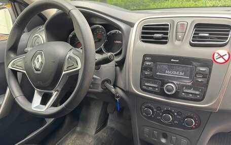 Renault Logan II, 2021 год, 825 000 рублей, 5 фотография