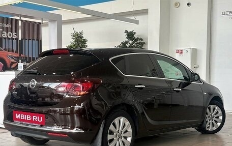 Opel Astra J, 2013 год, 890 000 рублей, 3 фотография