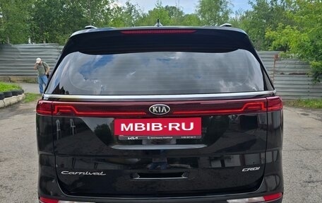 KIA Carnival, 2021 год, 4 200 000 рублей, 3 фотография