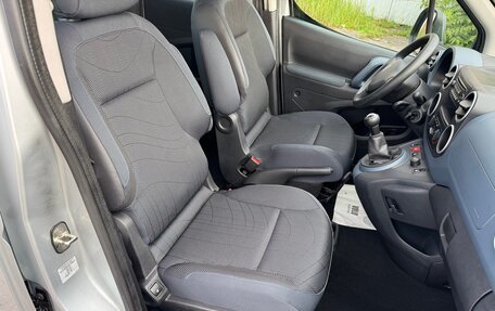 Peugeot Partner II рестайлинг 2, 2011 год, 1 200 000 рублей, 23 фотография