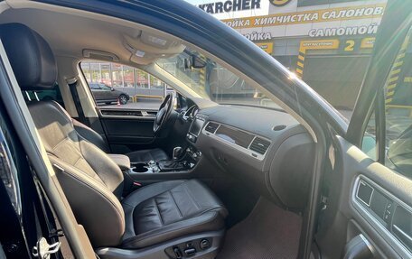 Volkswagen Touareg III, 2016 год, 3 750 000 рублей, 13 фотография