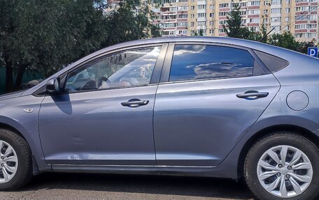 Hyundai Solaris II рестайлинг, 2018 год, 780 000 рублей, 4 фотография