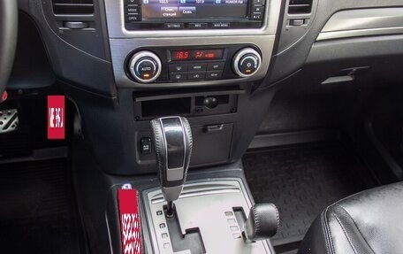 Mitsubishi Pajero IV, 2013 год, 1 590 000 рублей, 19 фотография