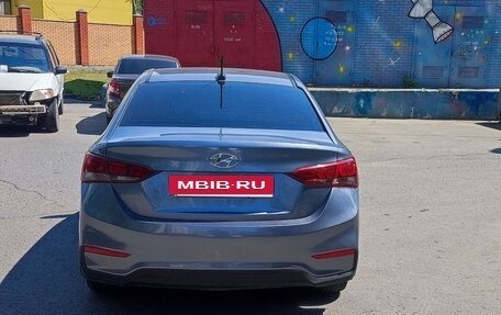 Hyundai Solaris II рестайлинг, 2018 год, 780 000 рублей, 11 фотография