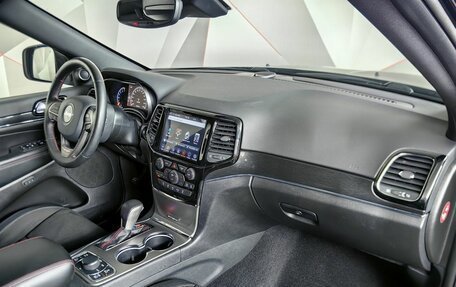 Jeep Grand Cherokee, 2020 год, 4 900 000 рублей, 9 фотография