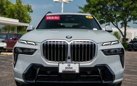 BMW X7, 2023 год, 114 000 рублей, 2 фотография