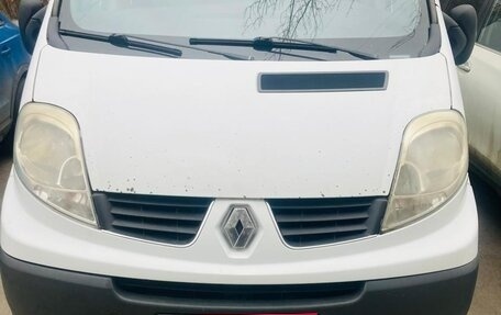 Renault Trafic, 2008 год, 1 350 000 рублей, 4 фотография