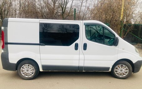 Renault Trafic, 2008 год, 1 350 000 рублей, 8 фотография