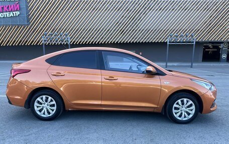 Hyundai Solaris II рестайлинг, 2018 год, 1 199 999 рублей, 2 фотография