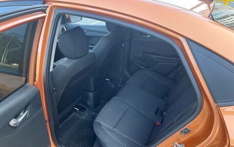 Hyundai Solaris II рестайлинг, 2018 год, 1 199 999 рублей, 17 фотография