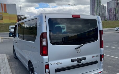 Opel Vivaro B, 2018 год, 2 420 000 рублей, 14 фотография