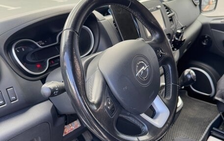 Opel Vivaro B, 2018 год, 2 420 000 рублей, 12 фотография