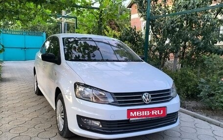 Volkswagen Polo VI (EU Market), 2019 год, 1 200 000 рублей, 2 фотография