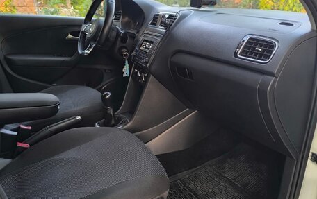 Volkswagen Polo VI (EU Market), 2019 год, 1 200 000 рублей, 6 фотография