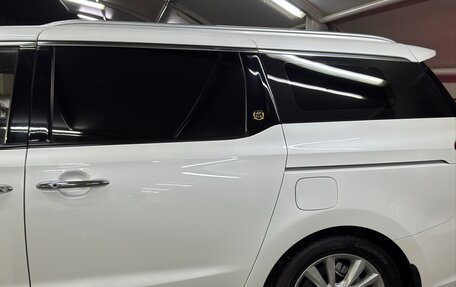 KIA Carnival III, 2019 год, 2 700 000 рублей, 13 фотография