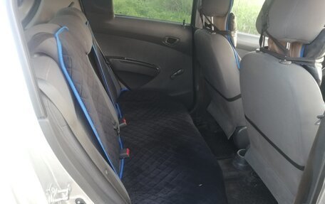 Chevrolet Spark III, 2011 год, 600 000 рублей, 2 фотография