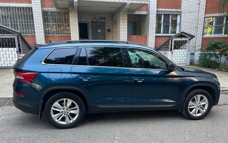 Skoda Kodiaq I, 2017 год, 2 700 000 рублей, 3 фотография