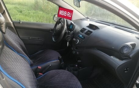Chevrolet Spark III, 2011 год, 600 000 рублей, 5 фотография