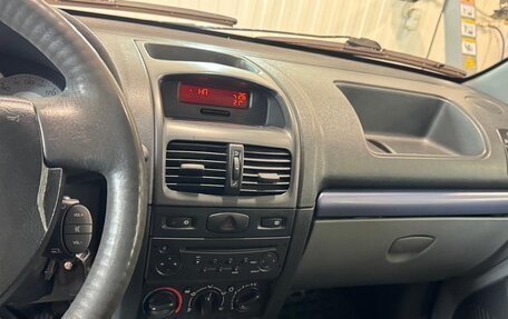 Renault Symbol I, 2007 год, 370 000 рублей, 10 фотография