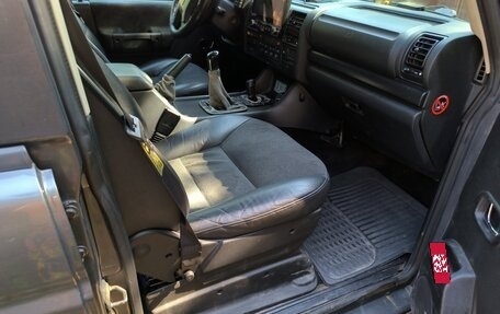 Land Rover Discovery III, 2003 год, 900 000 рублей, 10 фотография