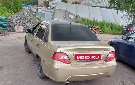 Daewoo Nexia I рестайлинг, 2010 год, 110 000 рублей, 4 фотография