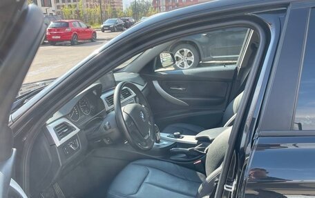 BMW 3 серия, 2015 год, 2 100 000 рублей, 8 фотография