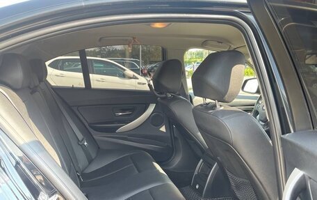 BMW 3 серия, 2015 год, 2 100 000 рублей, 10 фотография