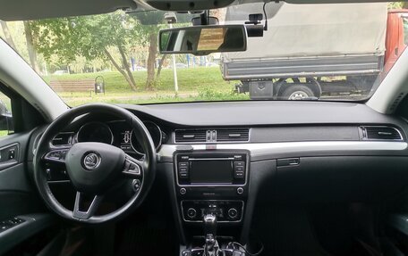 Skoda Superb III рестайлинг, 2014 год, 1 900 000 рублей, 14 фотография